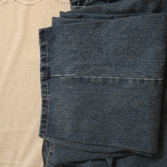 Wrangler Jeans - Picture 3 of 3